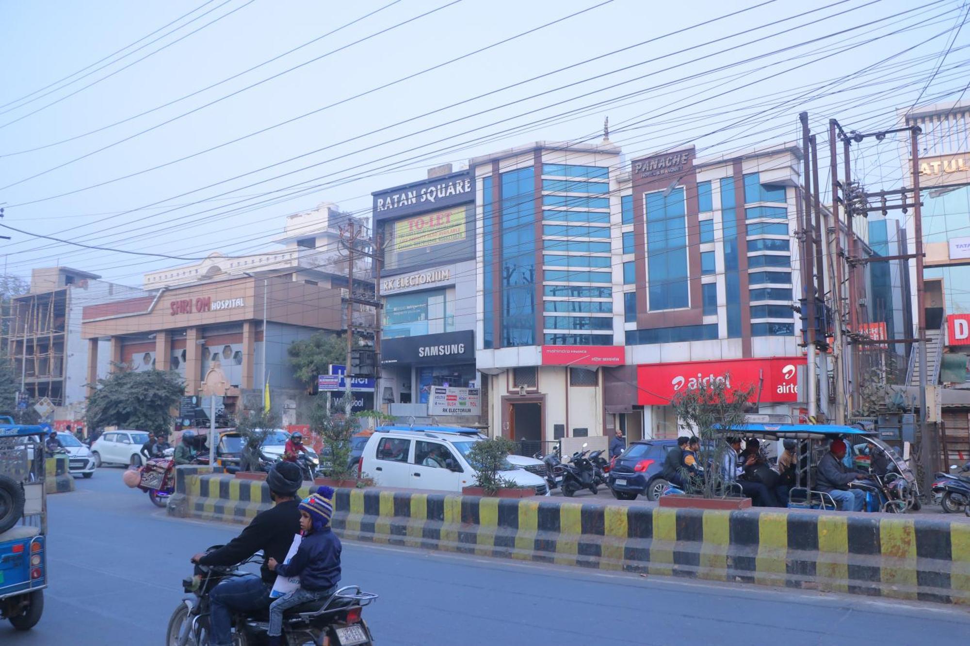 Hotel Panache Mathura Luaran gambar