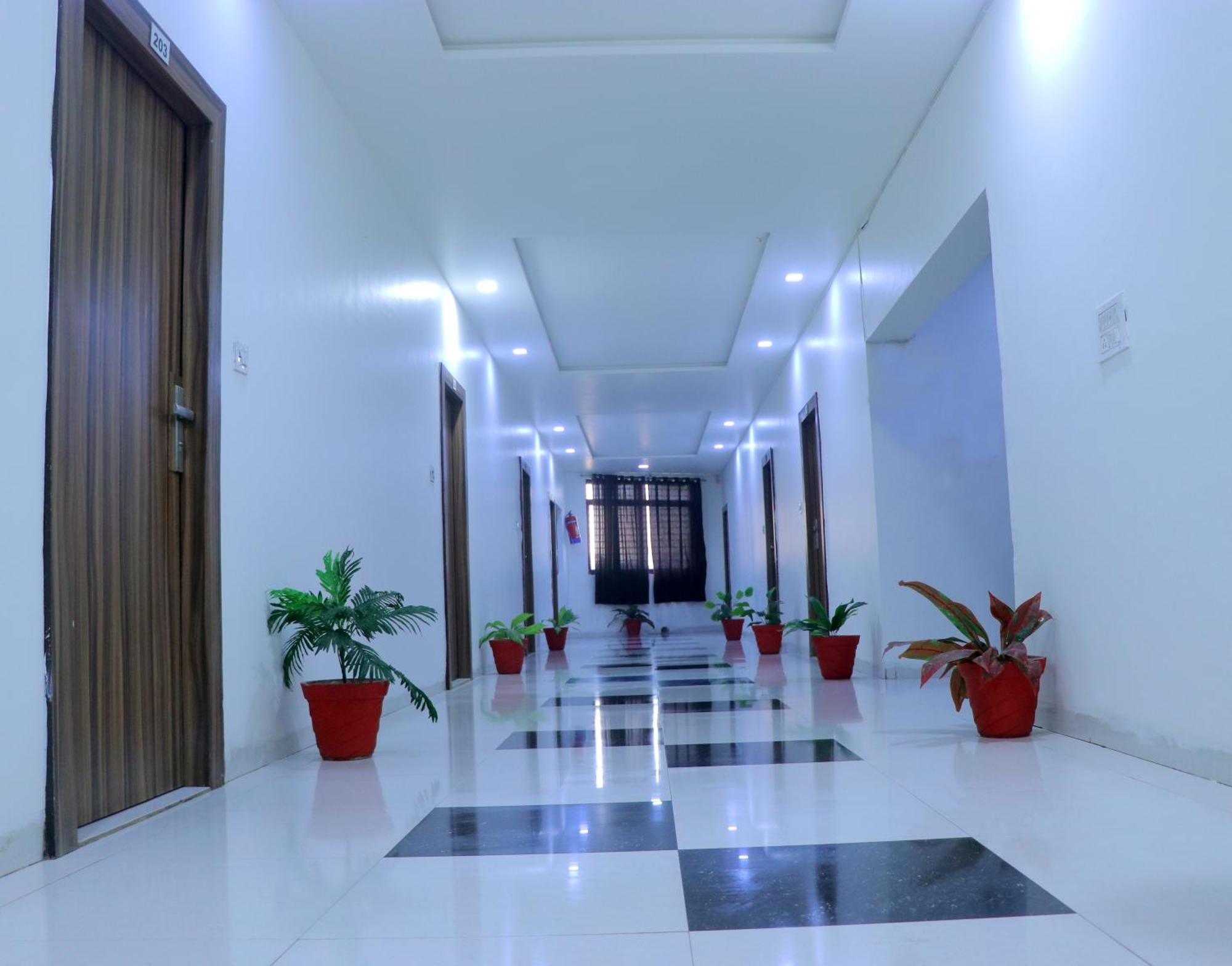 Hotel Panache Mathura Luaran gambar