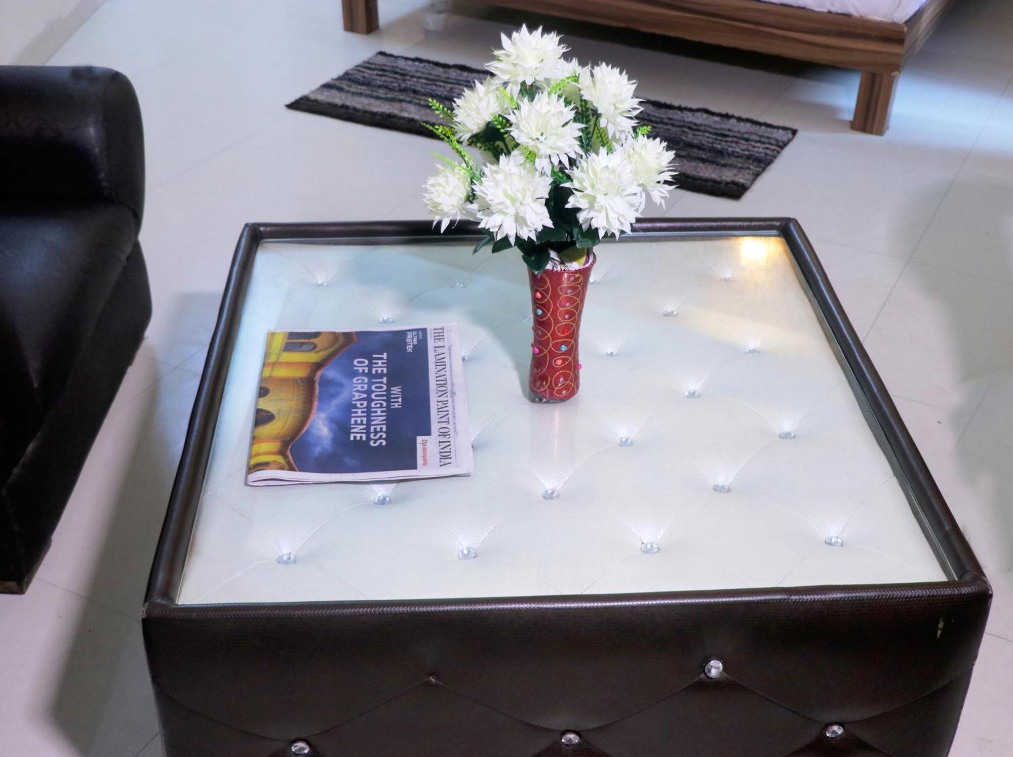 Hotel Panache Mathura Luaran gambar