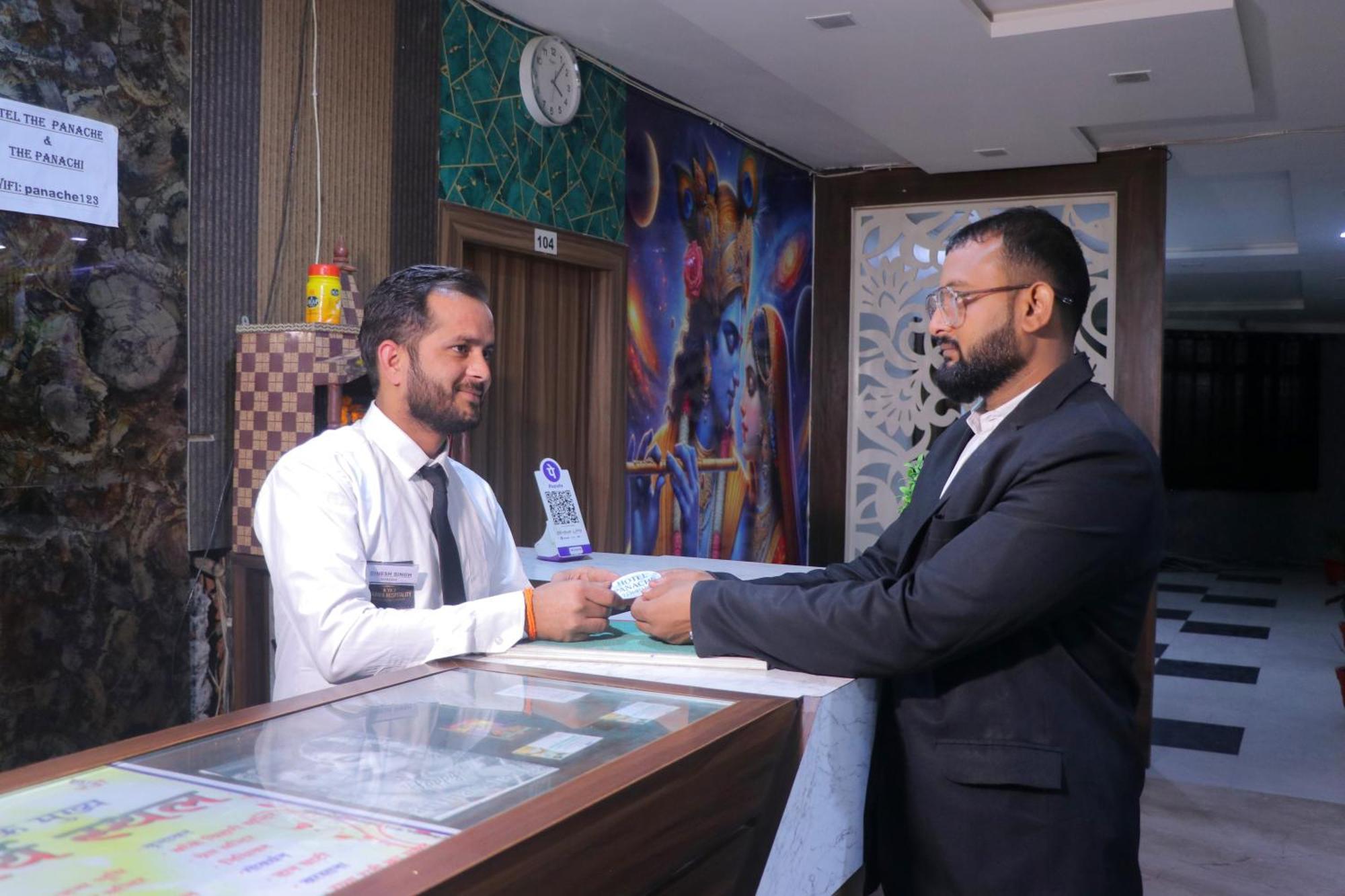 Hotel Panache Mathura Luaran gambar